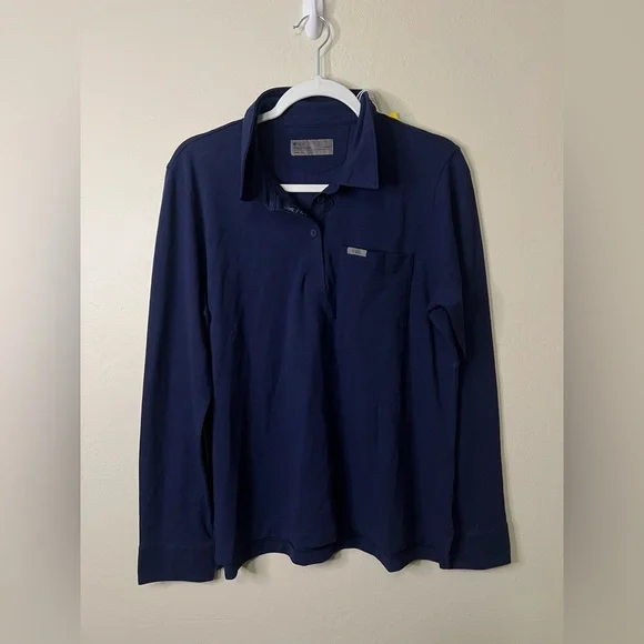 NWT Figs Pique Scrub Top size large - Picture 1 of 5